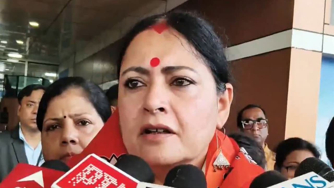 Lessons in Unity: Indian Opposition Alliance Crumbles