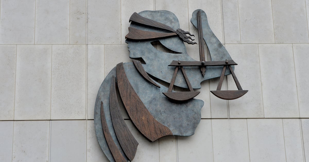 Fugitive Who Fled US Child Abuse Sentence Fights Extradition in Ireland